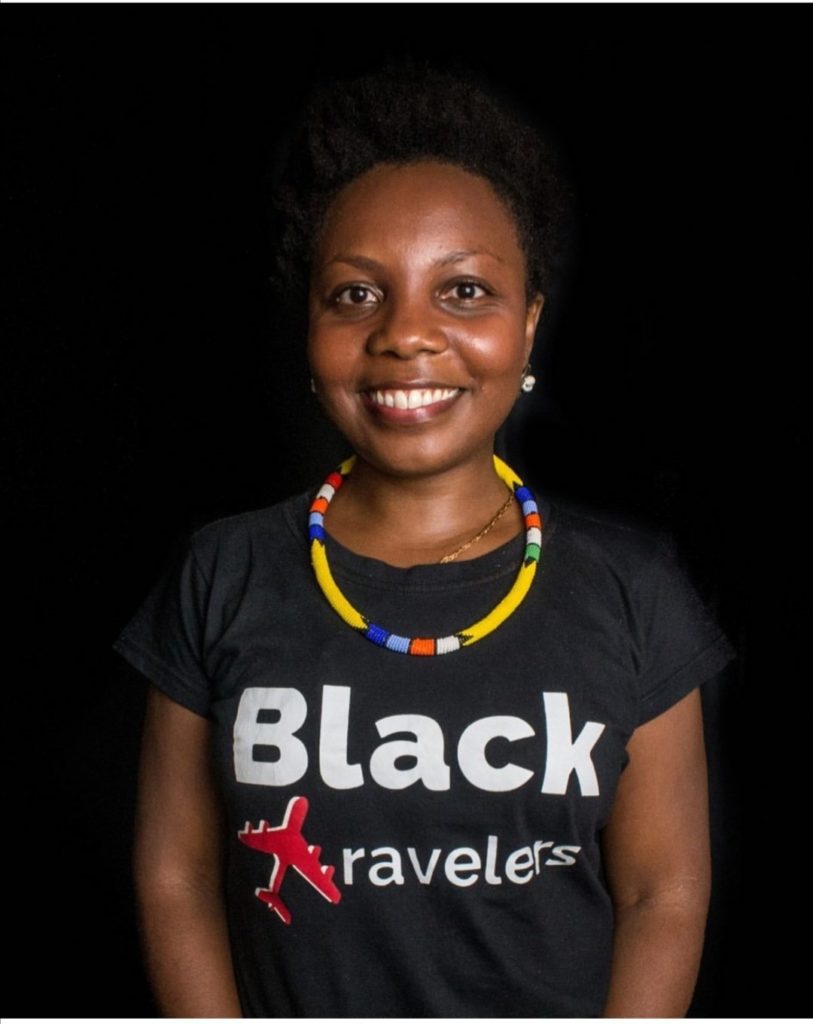 Carina Silva - Proprietária da agência de viagem Destino Afro e Black Travelers. Mulher negra viajante que inspira 