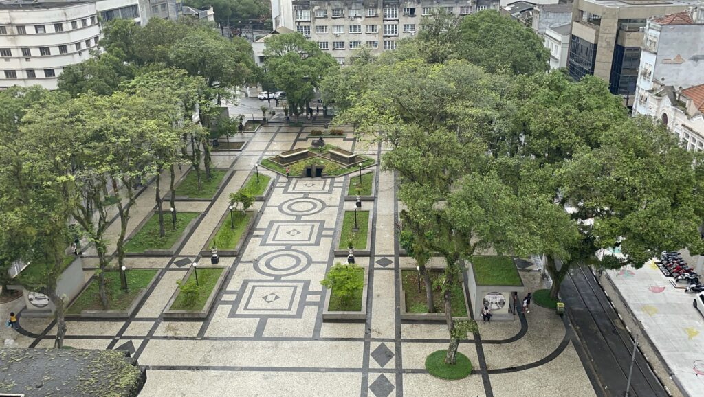 Praça Mauá, vista do mirante do prédio José Bonifácio. 